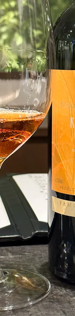 MMIKHVI DRY AMBER WINE