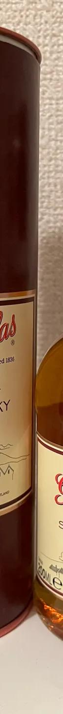 Glenfarclas 15 Years Highland Single Malt Scotch Whisky サムネイル 1